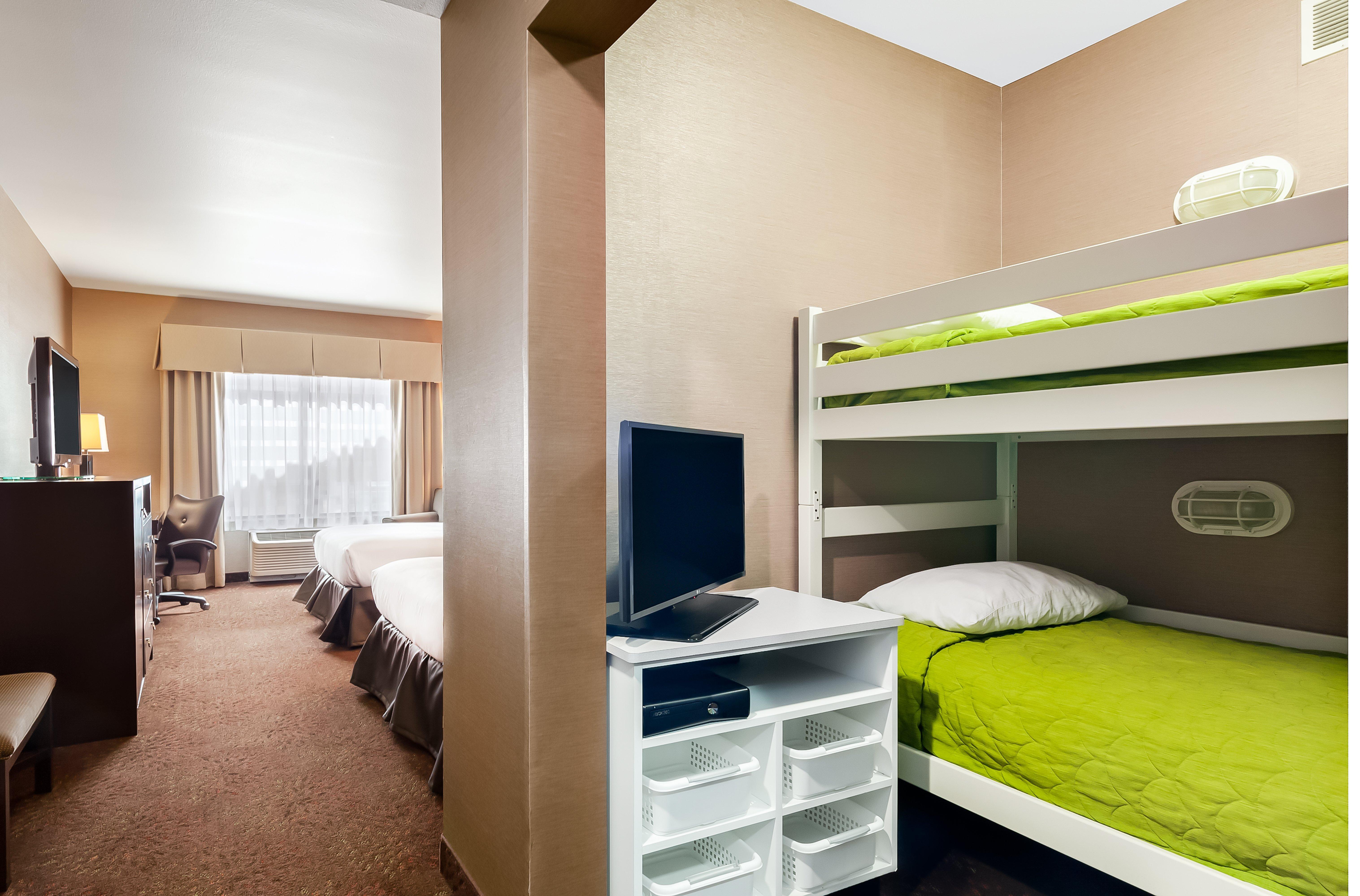 Holiday Inn Express And Suites Missoula By Ihg Exterior photo