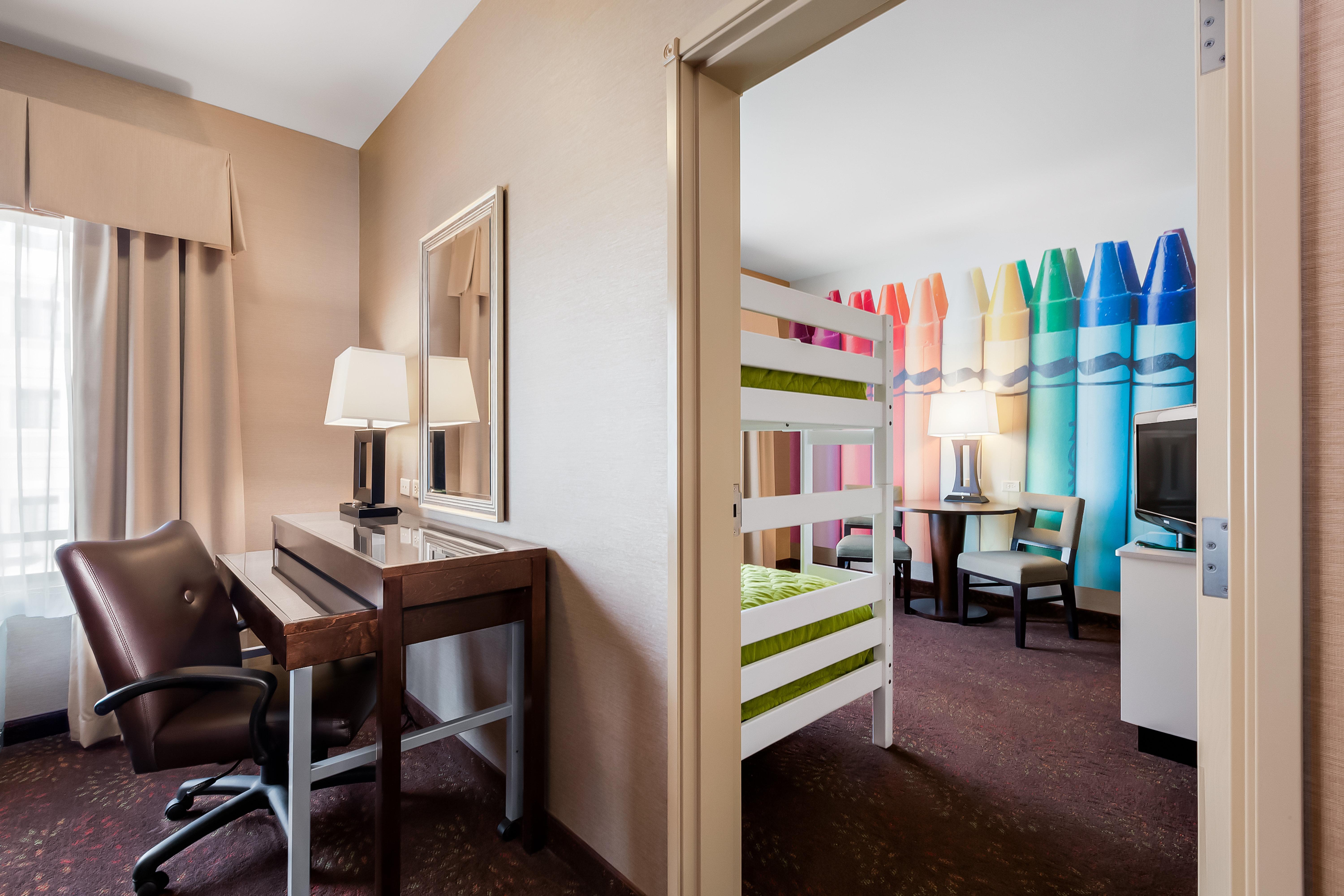 Holiday Inn Express And Suites Missoula By Ihg Exterior photo