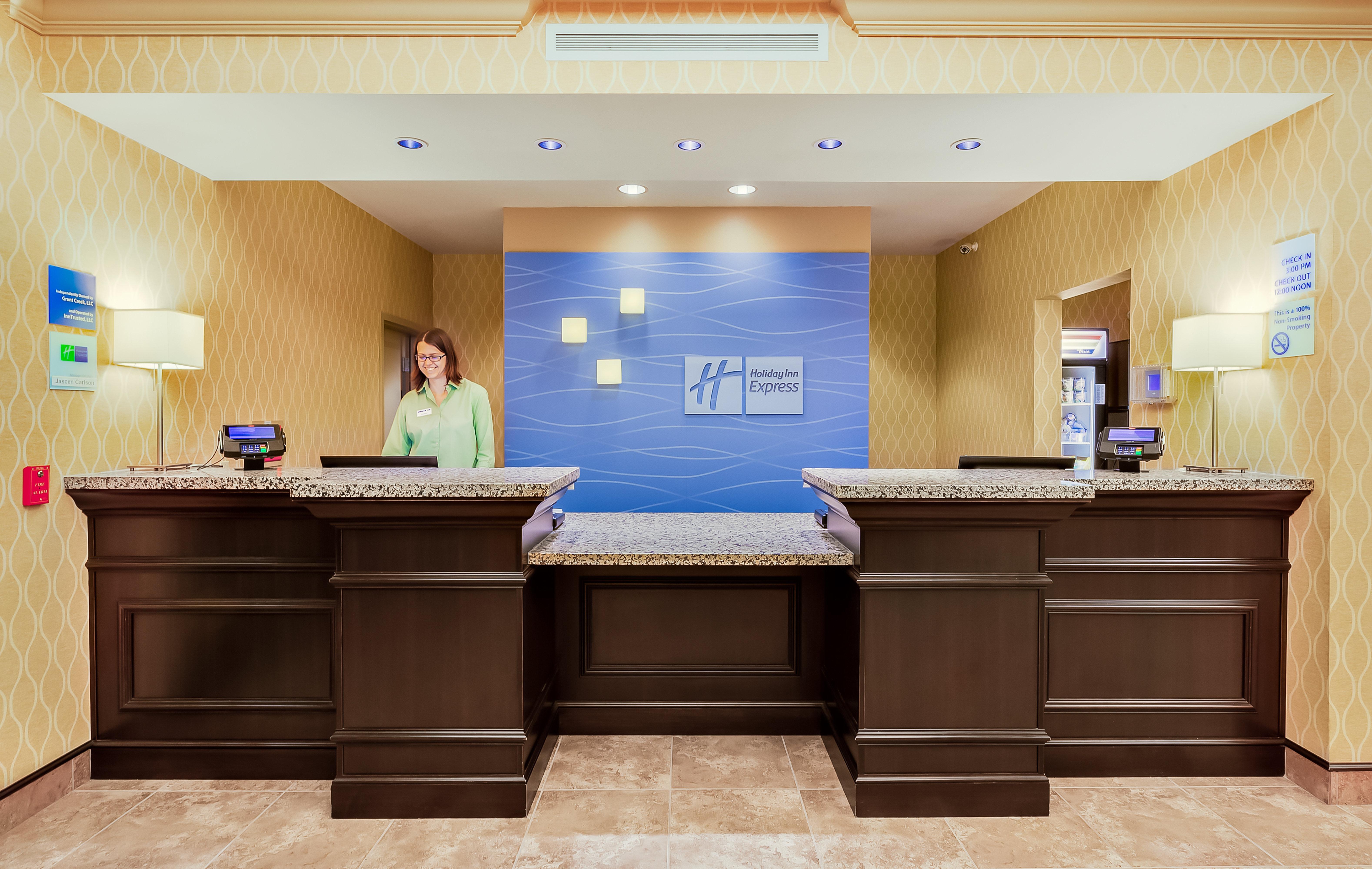 Holiday Inn Express And Suites Missoula By Ihg Exterior photo