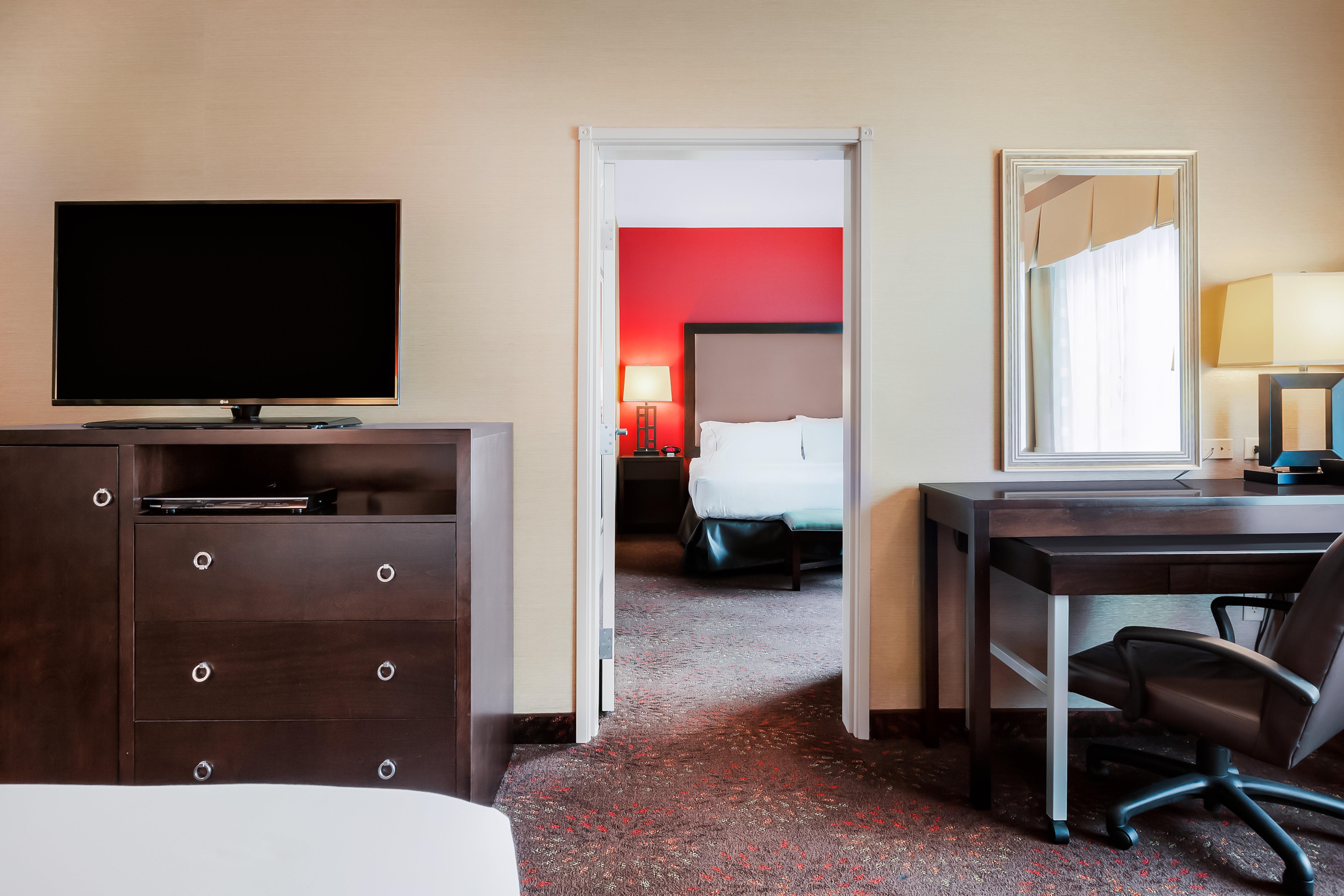 Holiday Inn Express And Suites Missoula By Ihg Exterior photo